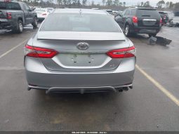 
										2019 Toyota Camry full									