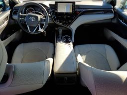 
										2022 Toyota Camry full									