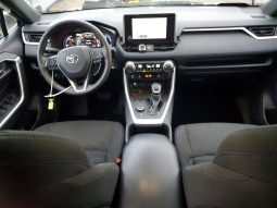 
										Toyota RAV4 full									