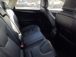 
										Ford Fusion Hybrid full									