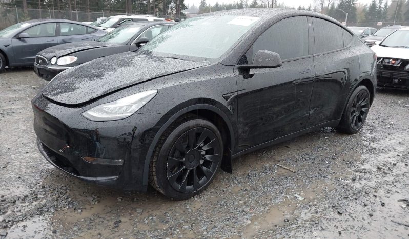 
								TESLA MODEL Y full									