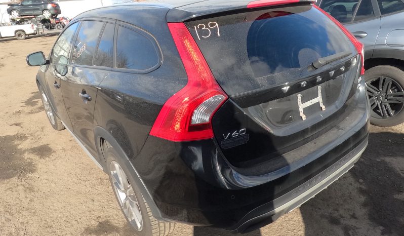 
								VOLVO V60 2015 full									