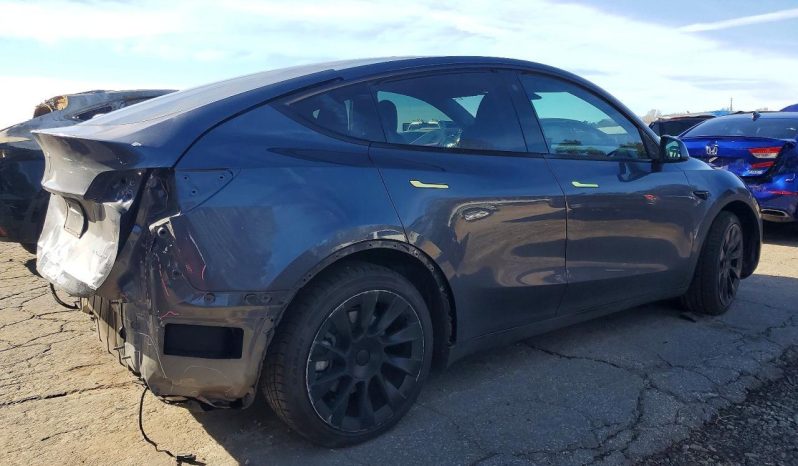 
								2023 Tesla MODEL Y full									