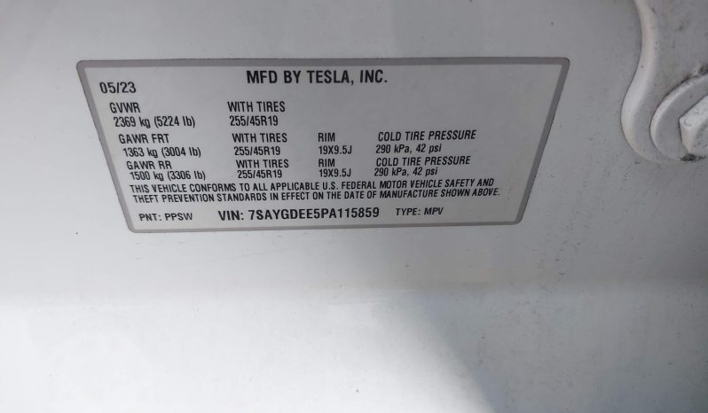 
								TESLA MODEL Y full									