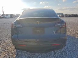 
										Tesla Model Y full									