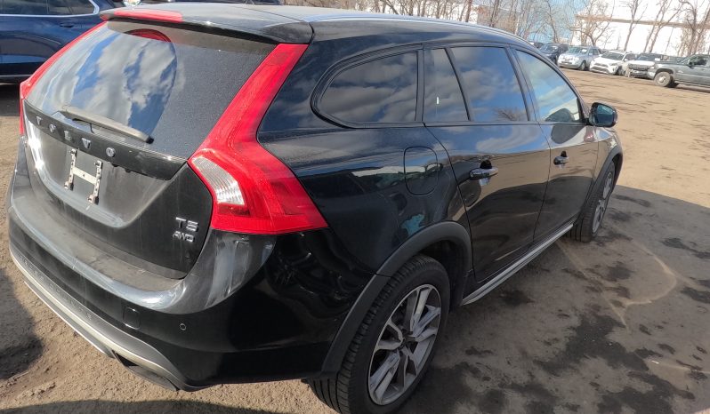 
								VOLVO V60 2015 full									