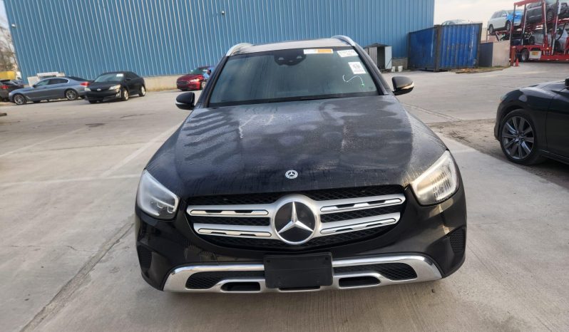 
								MERCEDES-BENZ GLC 300 full									