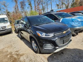 CHEVROLET TRAX