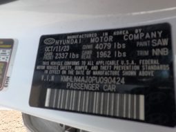 
										Hyundai Elantra full									