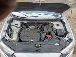 
										Mitsubishi Outlander full									