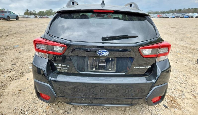 
								Subaru Crosstrek full									