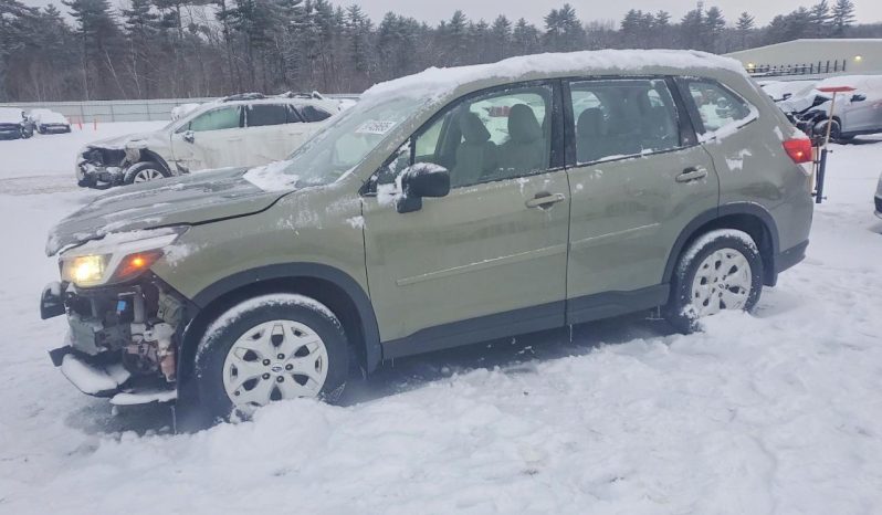 
								Subaru Forester full									