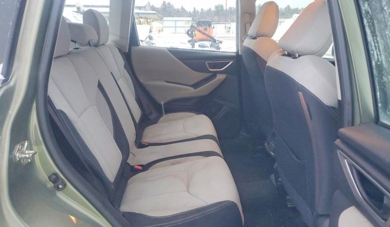 
								Subaru Forester full									