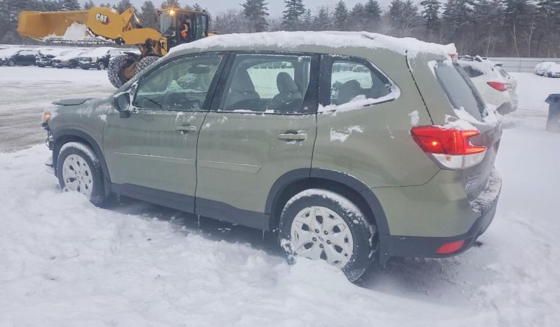 
								Subaru Forester full									