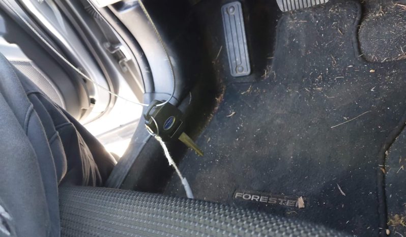 
								Subaru Forester full									