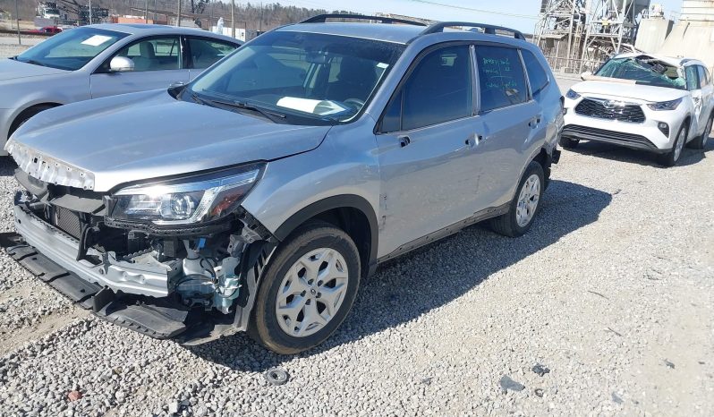 
								Subaru Forester full									