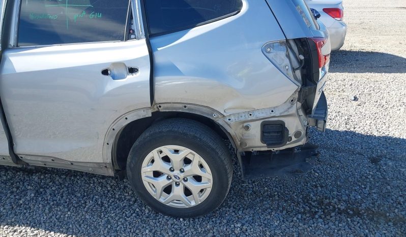 
								Subaru Forester full									