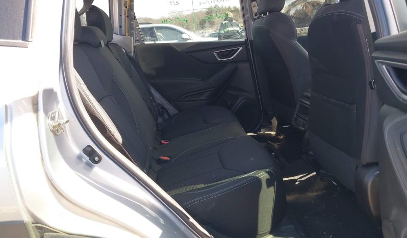 
								Subaru Forester full									