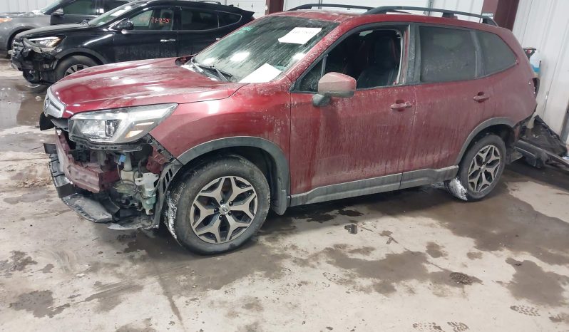 
								Subaru Forester full									