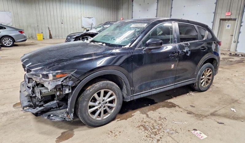 
								2022 Mazda CX-5 full									