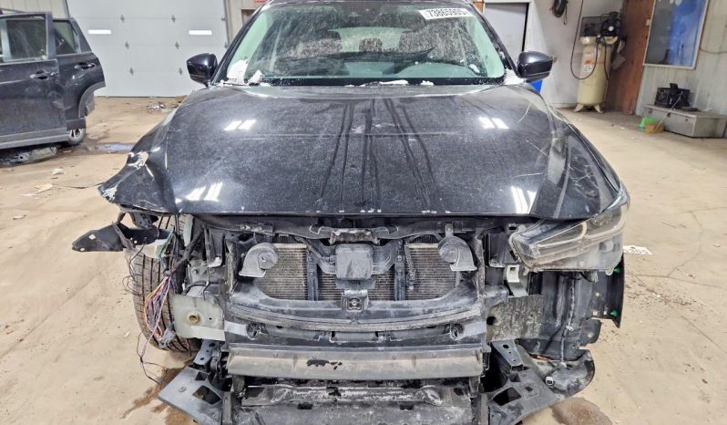 
								2022 Mazda CX-5 full									