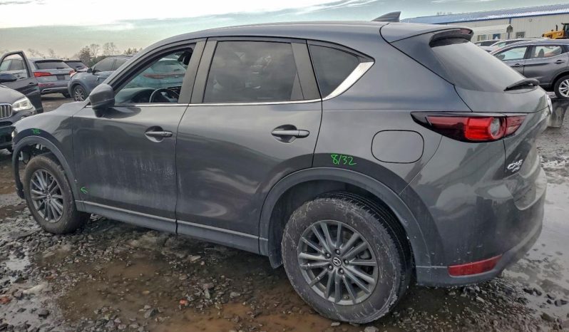 
								Mazda CX-5 full									