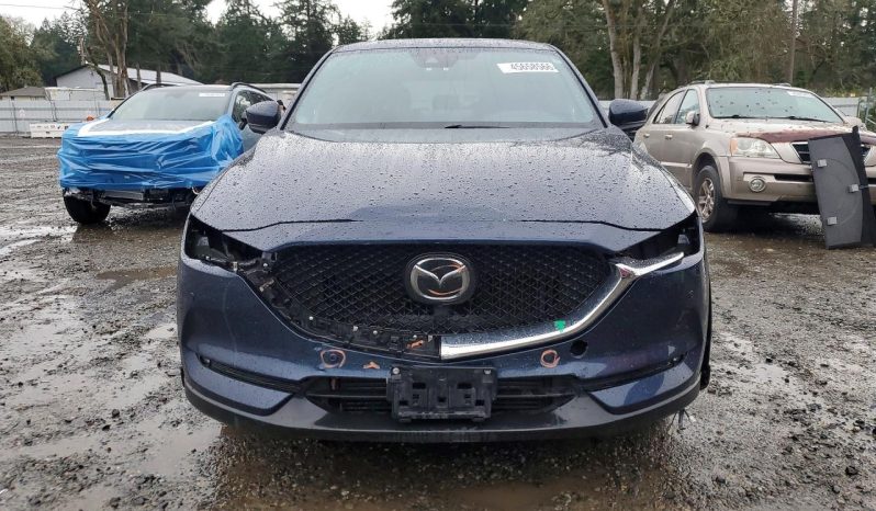 
								Mazda CX-5 full									