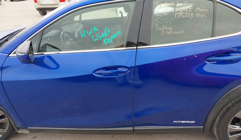 
								2019 Lexus UX 250H full									