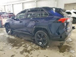 
										2020 Toyota RAV4 full									
