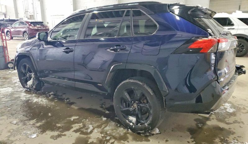 
								2020 Toyota RAV4 full									