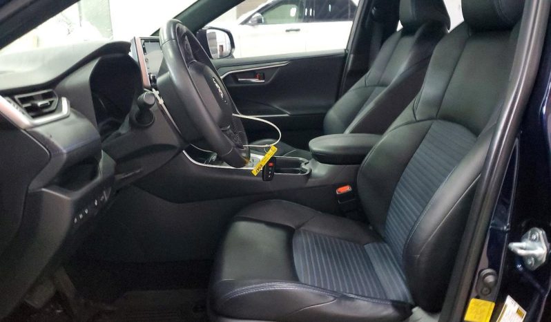 
								2020 Toyota RAV4 full									