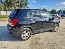 
										CHEVROLET TRAX full									
