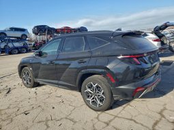 
										Hyundai Tucson Hybrid full									