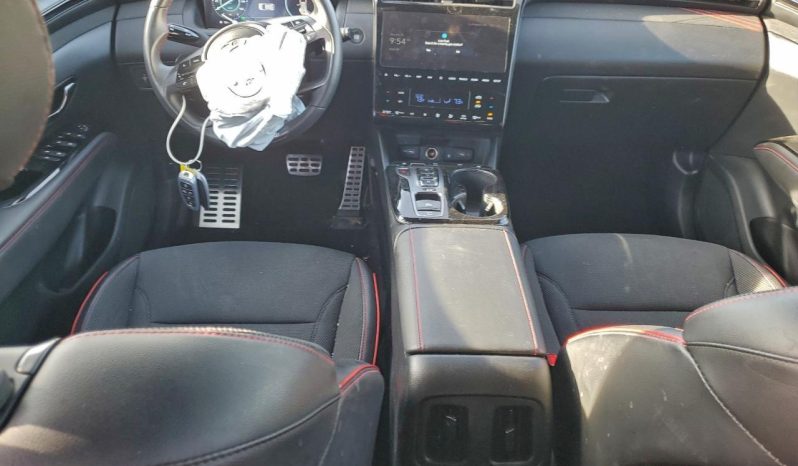 
								Hyundai Tucson Hybrid full									