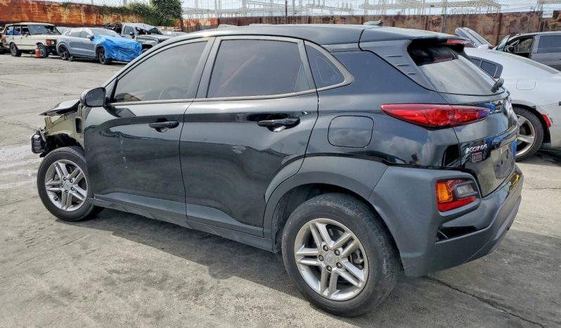 
								Hyundai Kona full									