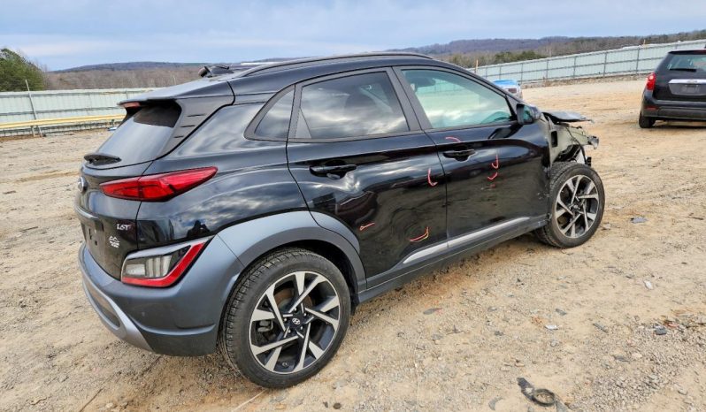 
								Hyundai Kona full									