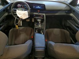 
										Hyundai Elantra full									