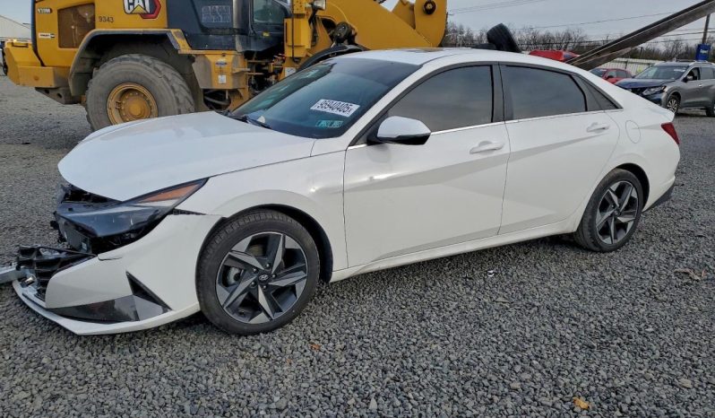 
								Hyundai Elantra full									