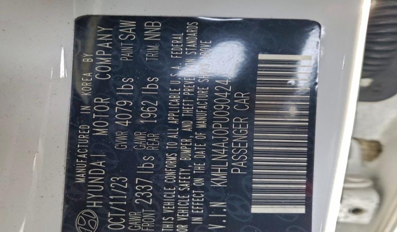 
								Hyundai Elantra full									