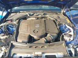 
										MERCEDES-BENZ C300 full									