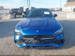 
										MERCEDES-BENZ C300 full									