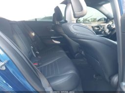 
										MERCEDES-BENZ C300 full									