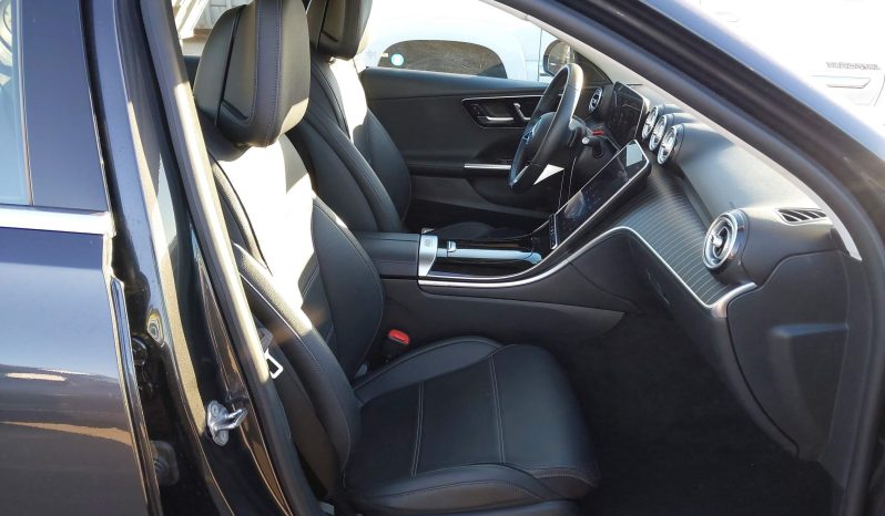 
								MERCEDES-BENZ C300 full									