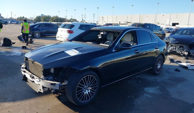 
								Mercedes-Benz C 300 full									