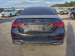 
										Mercedes-Benz C-Class full									