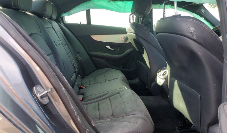 
								Mercedes-Benz C-Class full									