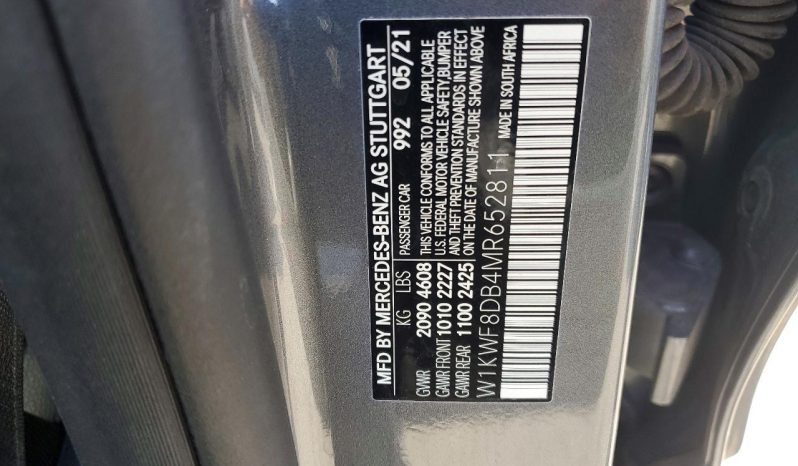 
								Mercedes-Benz C-Class full									