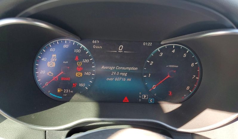 
								Mercedes-Benz C-Class full									