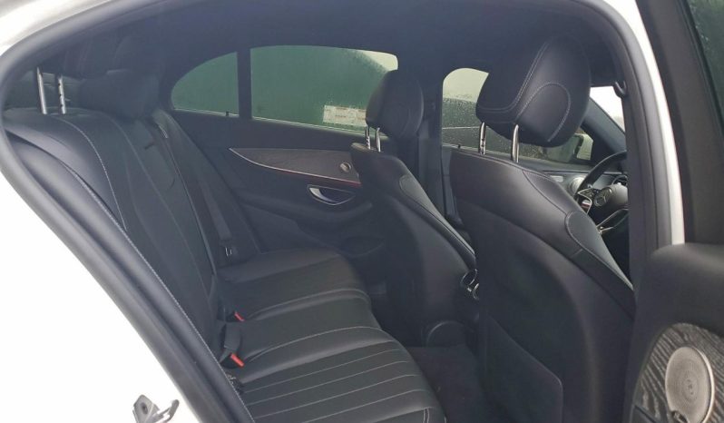 
								Mercedes-Benz E-Class full									