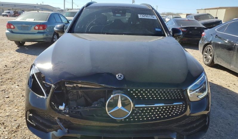 
								Mercedes-benz Glc 300 full									